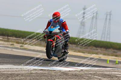 media/Aug-03-2025-TrackDaz (Sun) [[bf4a71acf9]]/A Group/12pm (Wheelie Bump)/